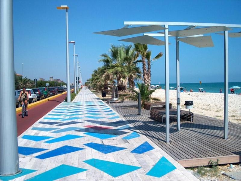 Affittacamere La Pisana Porto SantʼElpidio Eksteriør billede